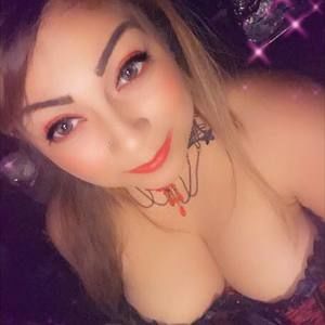 Meet your Posher, Carolina